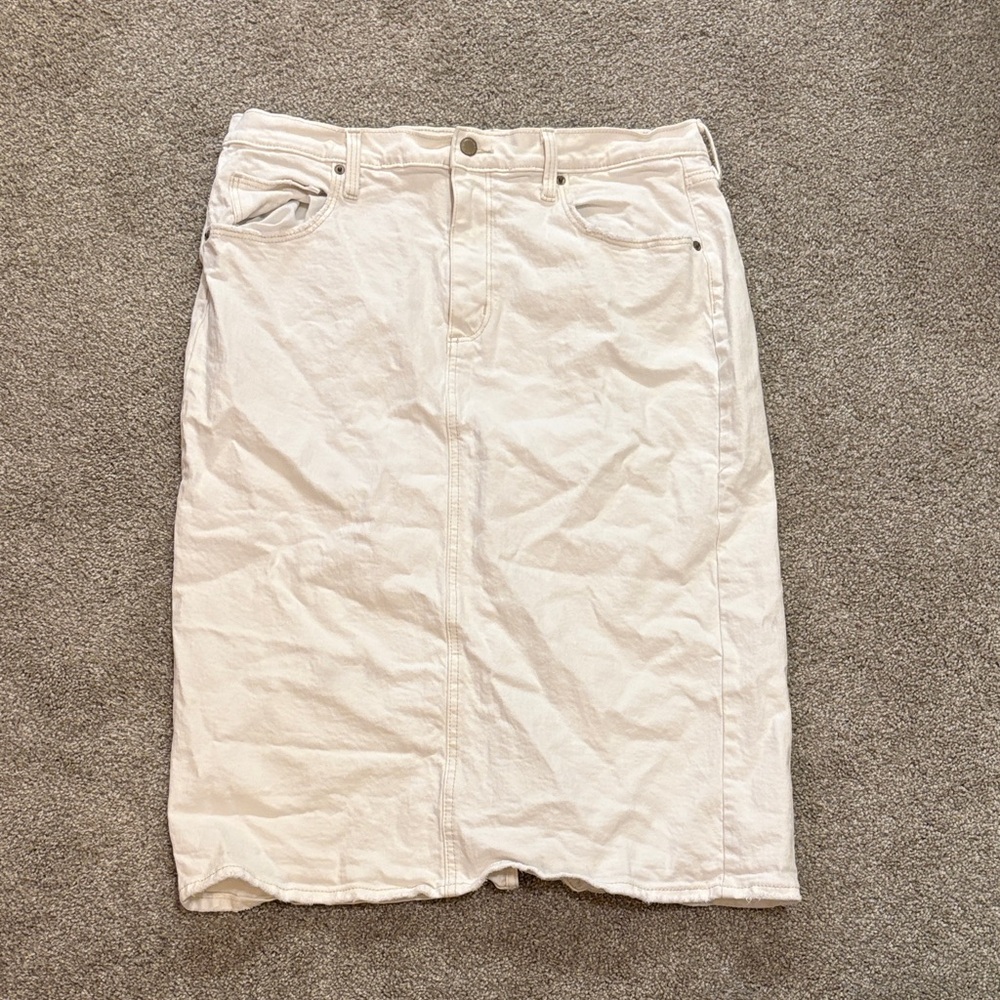 Universal Thread White Pencil Skirt